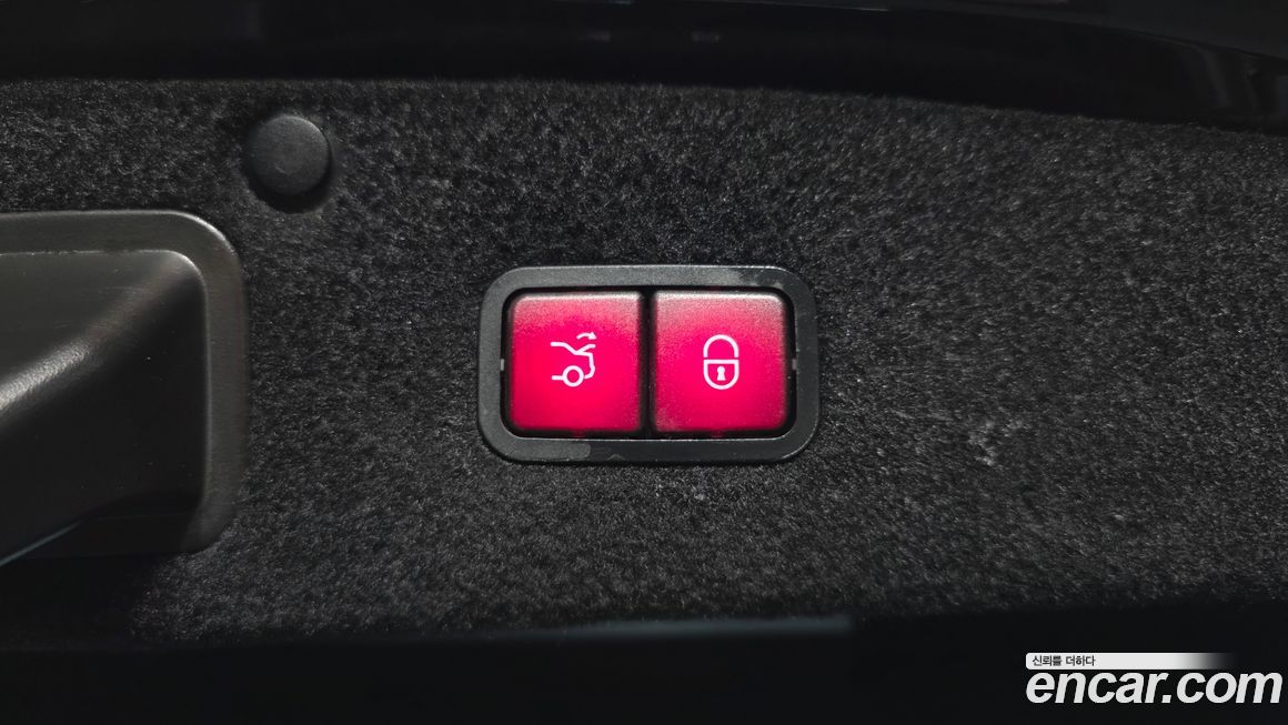 Mercedes-Benz S-Class 2020