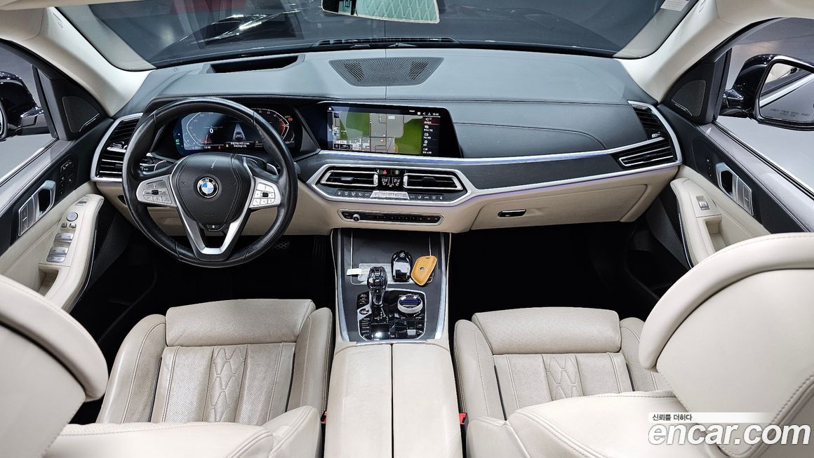 BMW X7 2021