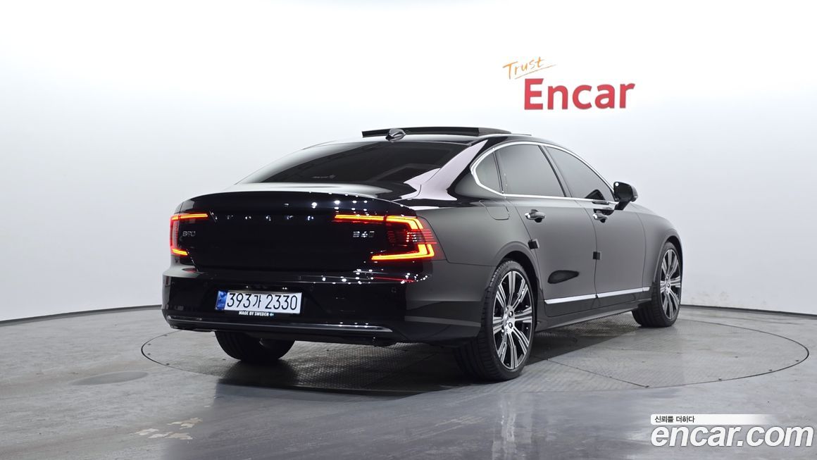 Volvo S90 2022