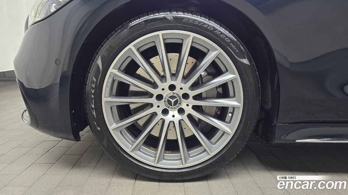 Mercedes-Benz S-Class 2022