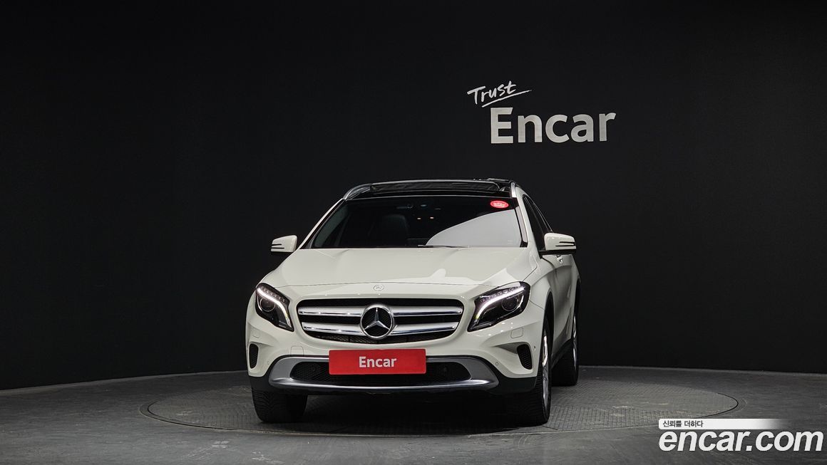 Mercedes-Benz GLA-Class 2017