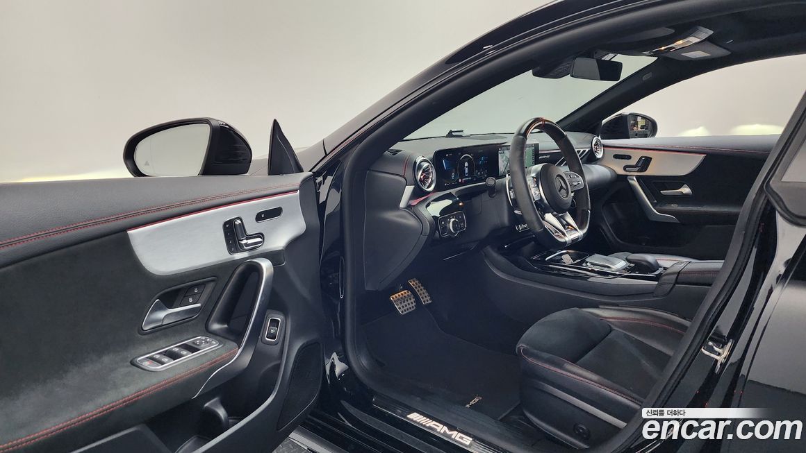 Mercedes-Benz CLA-Class 2022