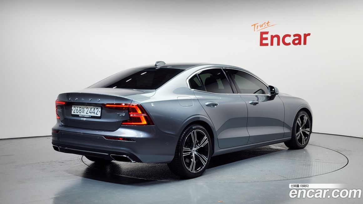 Volvo S60 2020