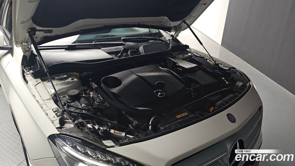 Mercedes-Benz GLA-Class 2017