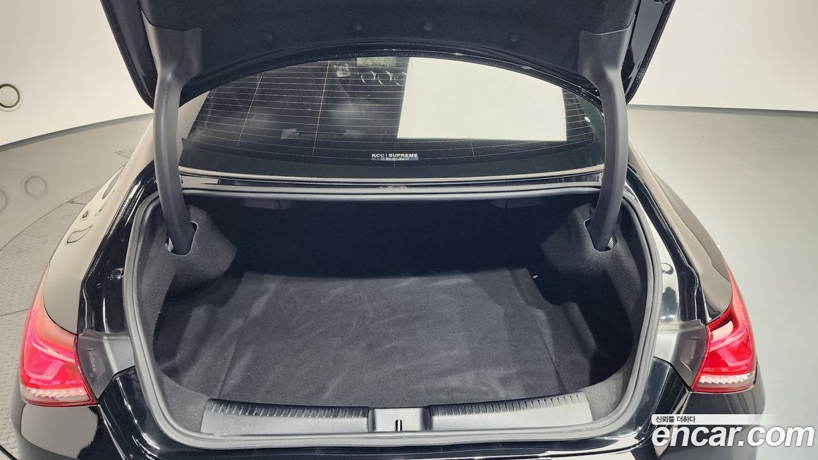 Mercedes-Benz CLA-Class 2022