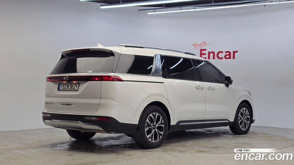 Kia Canival 2021