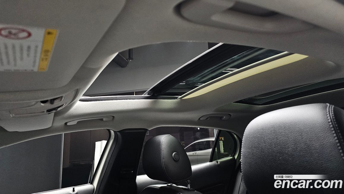 Mercedes-Benz GLA-Class 2017