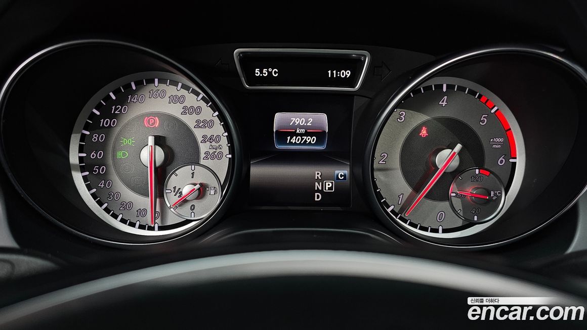 Mercedes-Benz GLA-Class 2017