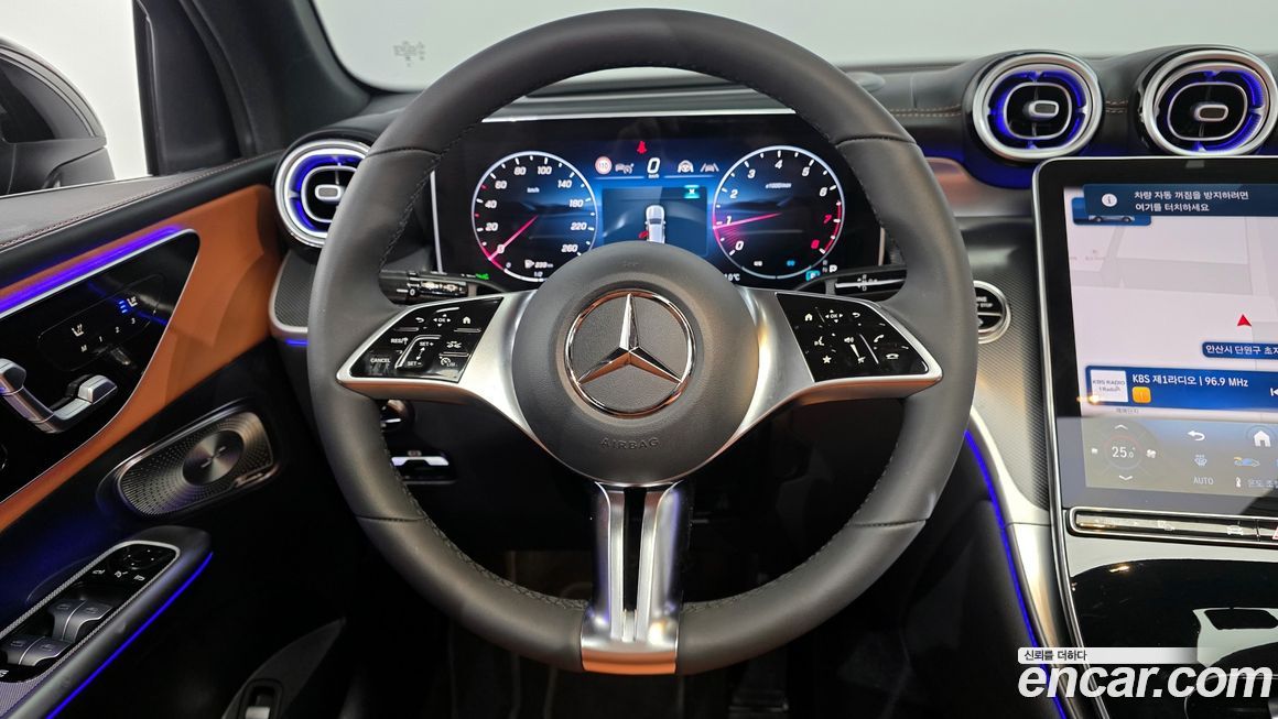 Mercedes-Benz GLC-Class 2026