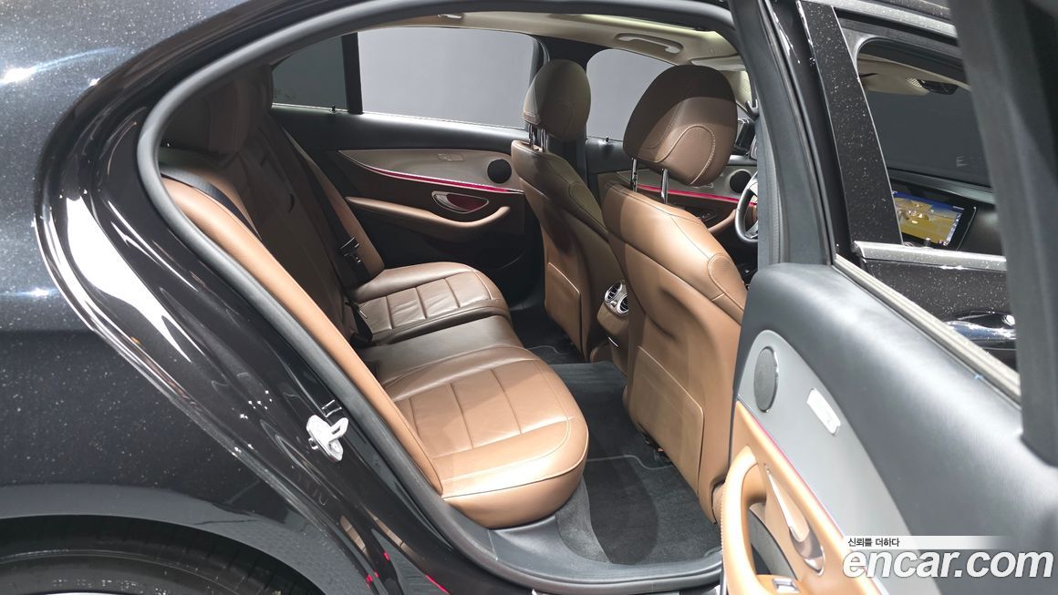 Mercedes-Benz E-Class 2018