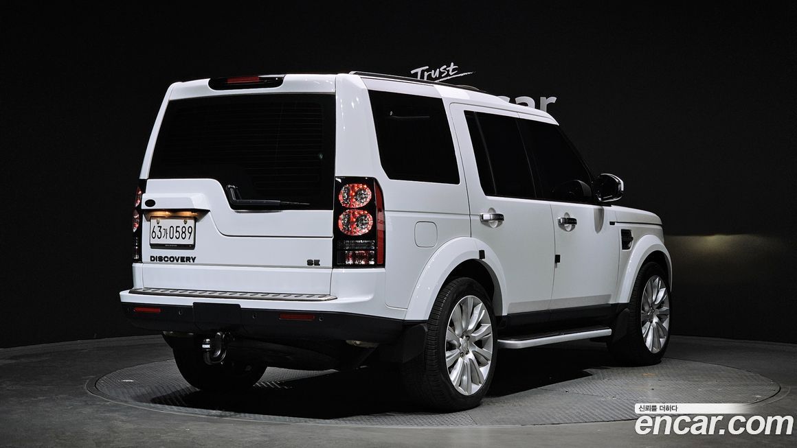 Land Rover Discovery 2016