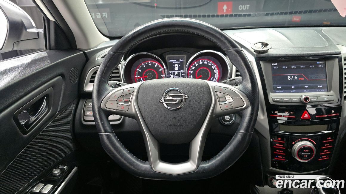 KG_Mobility_Ssangyong TIBOLI 2015