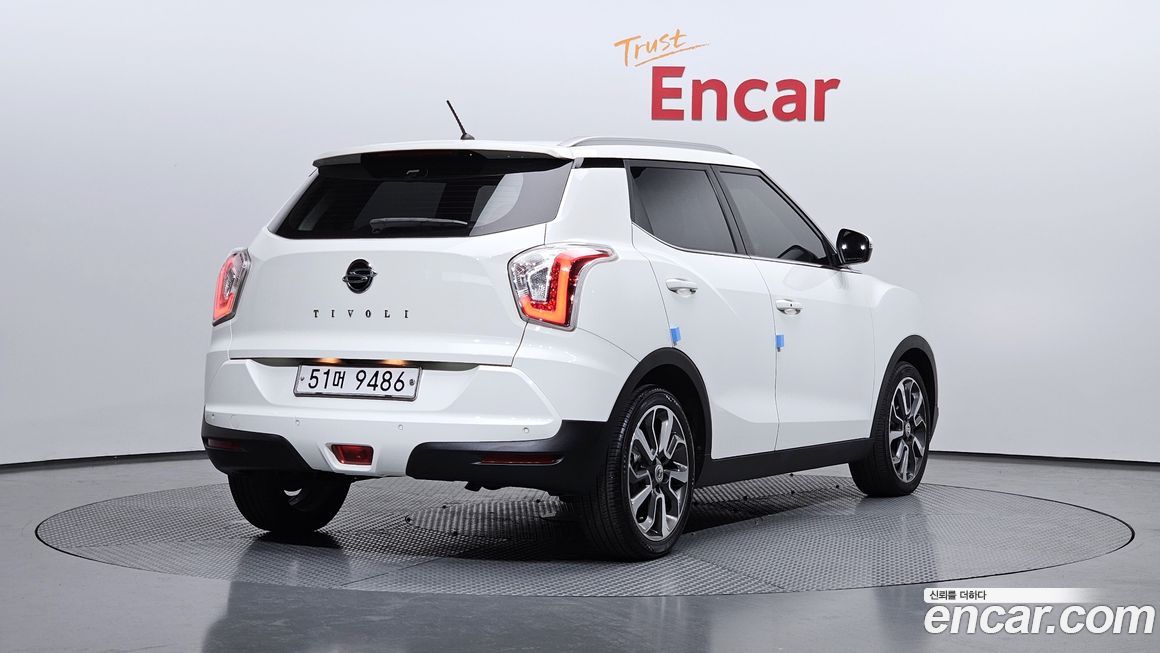 KG_Mobility_Ssangyong TIBOLI 2015