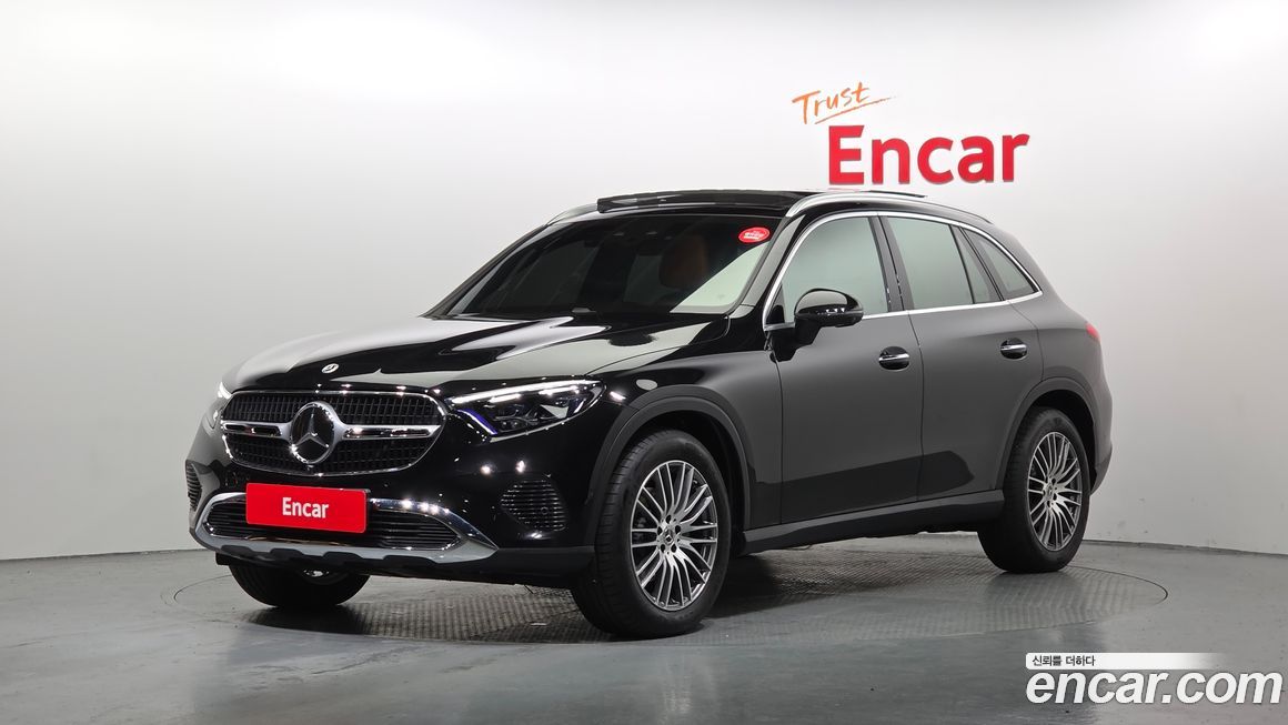 Mercedes-Benz GLC-Class 2026