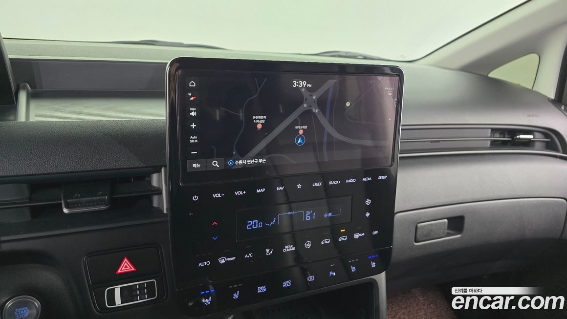 Hyundai Staria 2024