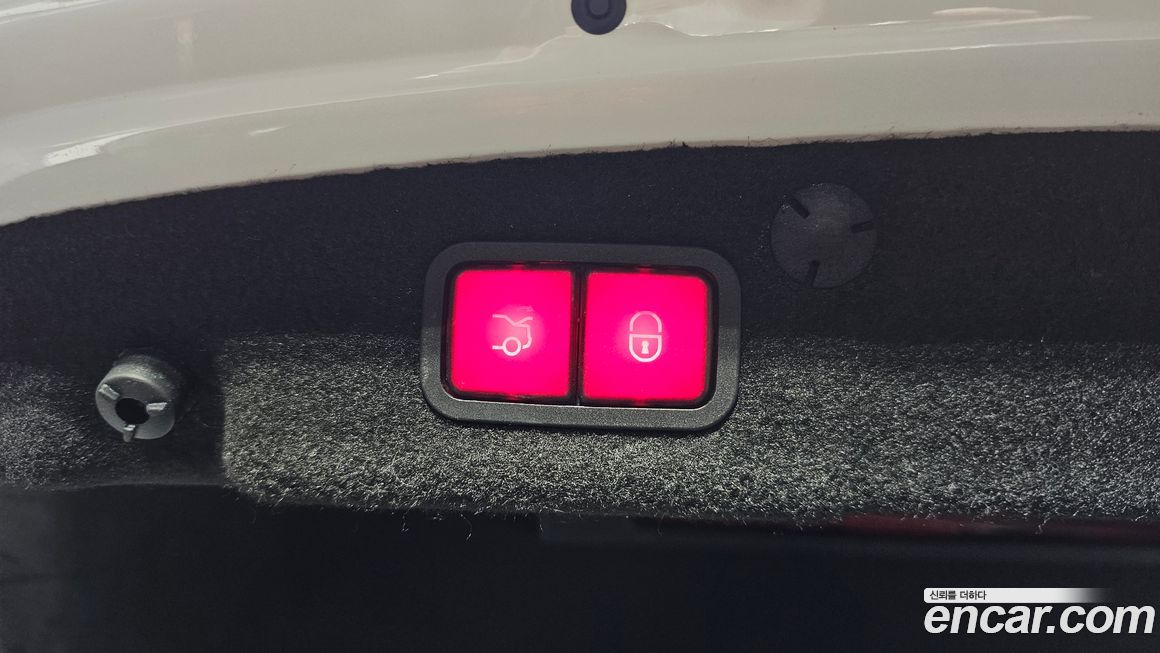 Mercedes-Benz C-Class 2021