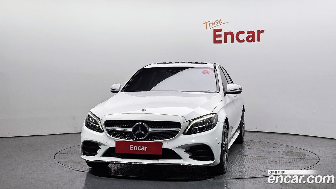 Mercedes-Benz C-Class 2021