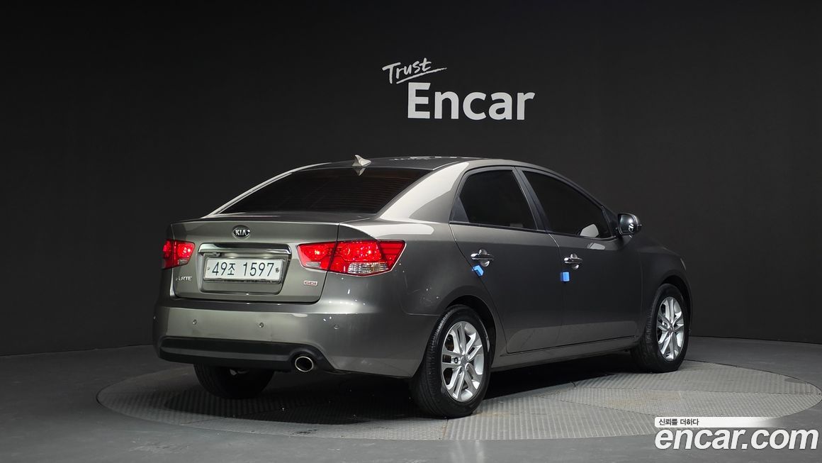 Kia Porte 2011