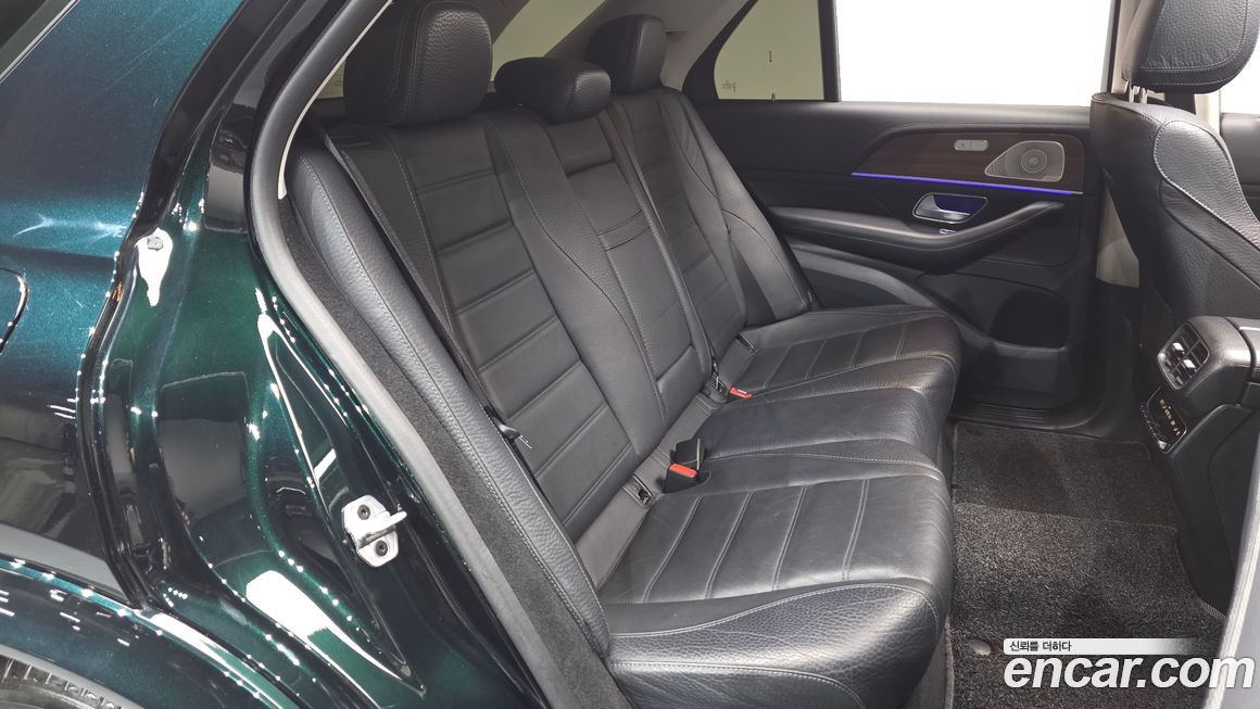 Mercedes-Benz GLE-Class 2021