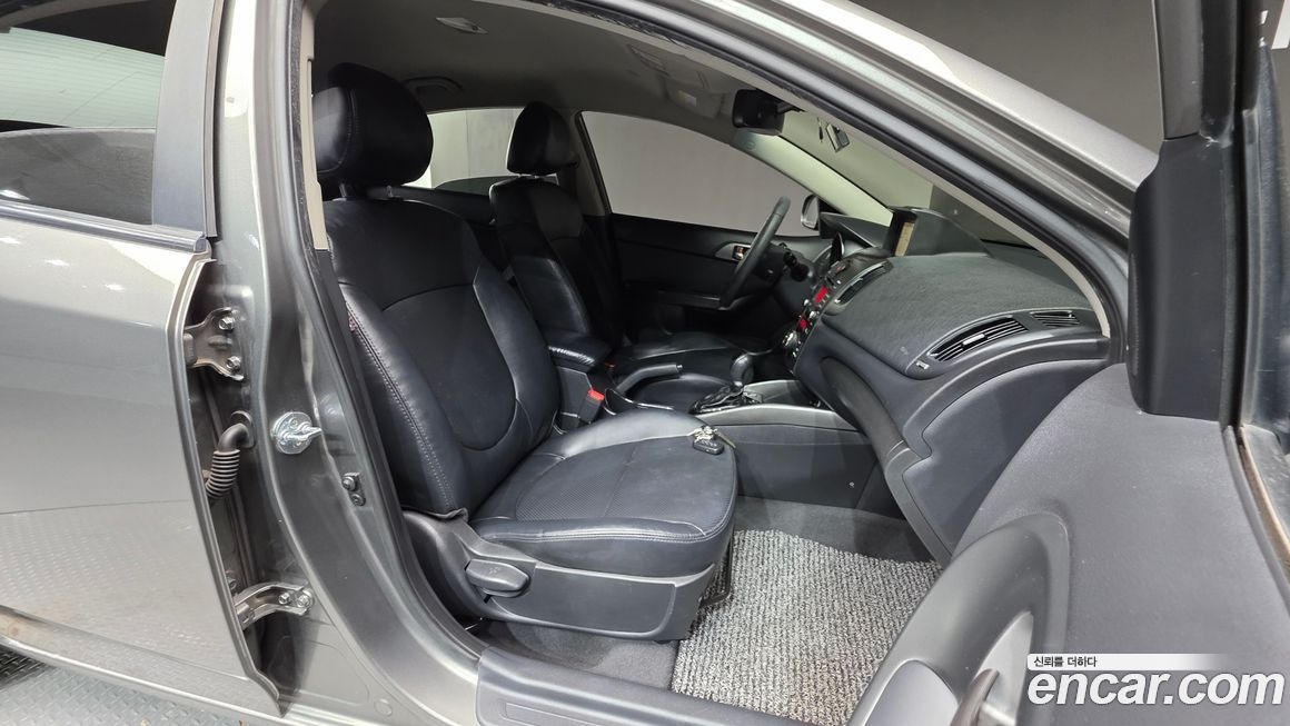 Kia Porte 2011
