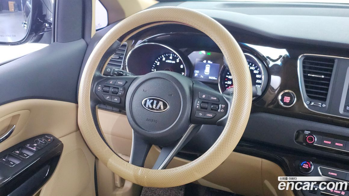 Kia Canival 2019