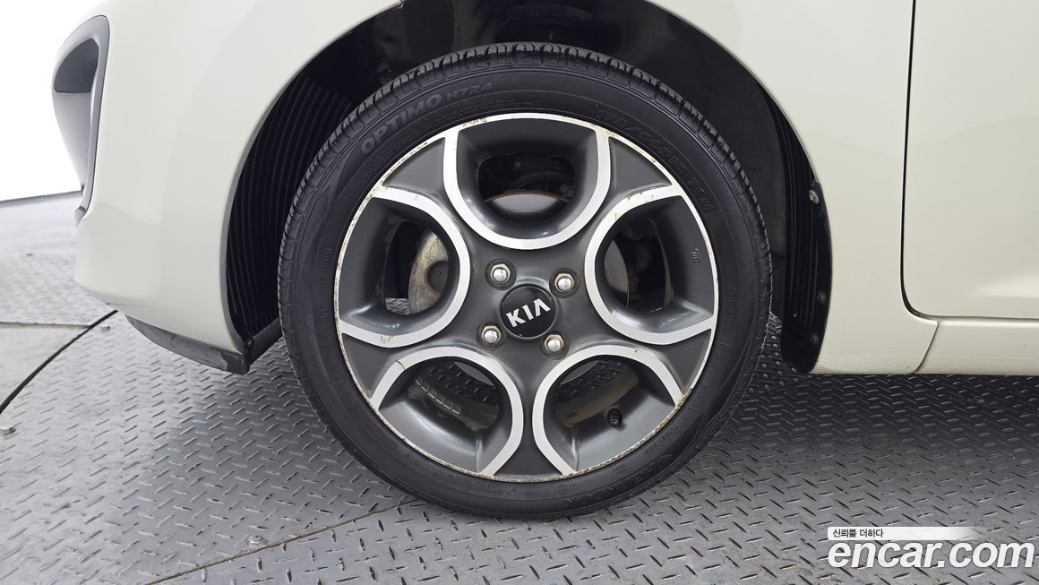 Kia morning 2013