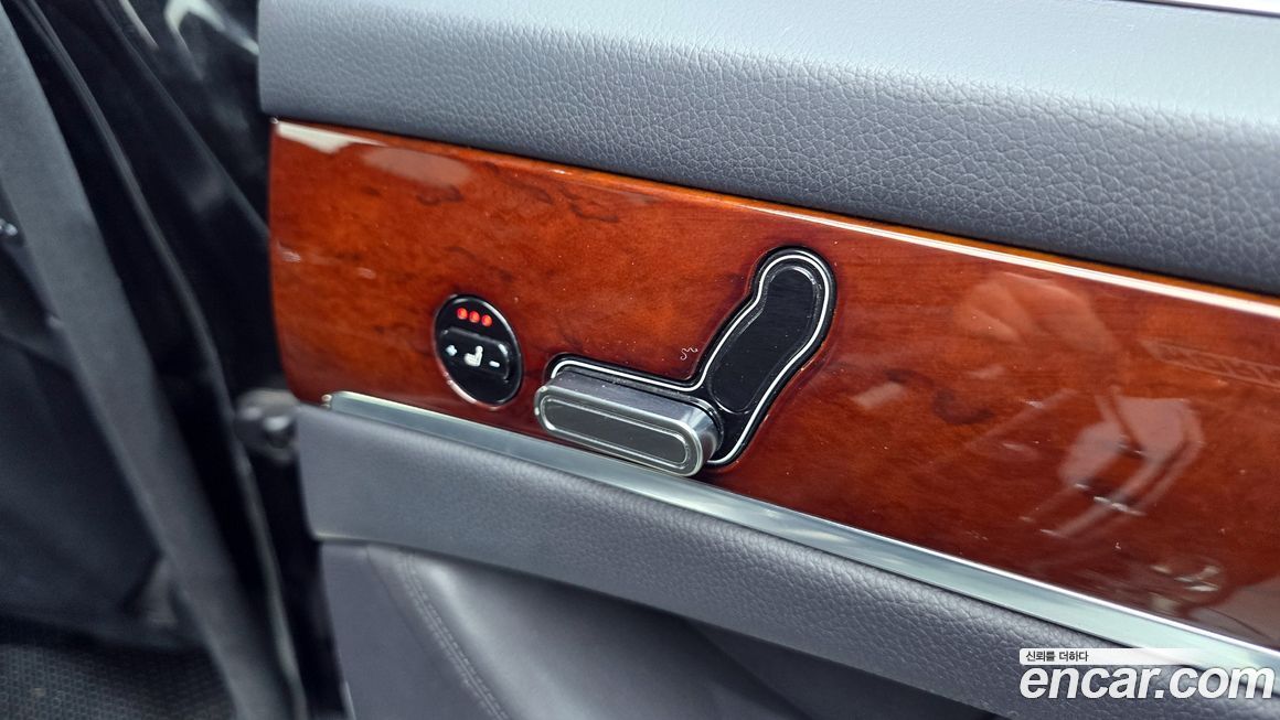 KG_Mobility_Ssangyong Chairman 2011