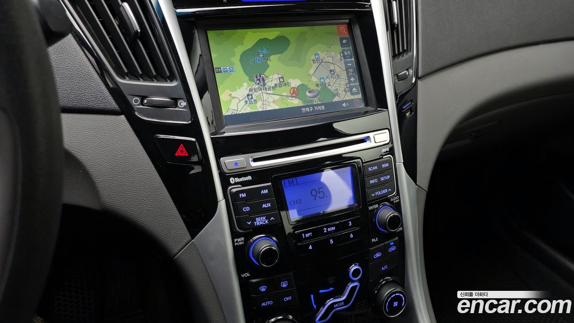 Hyundai Sonata 2010
