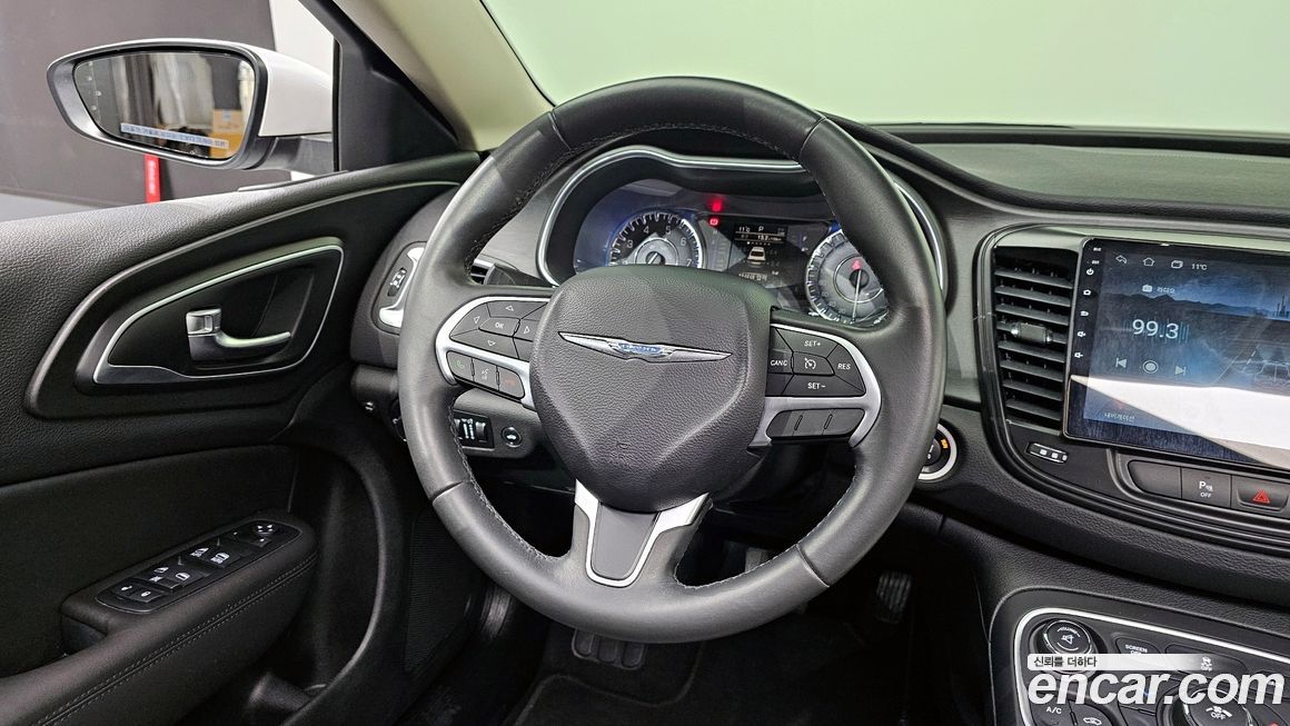 Chrysler 200 2015