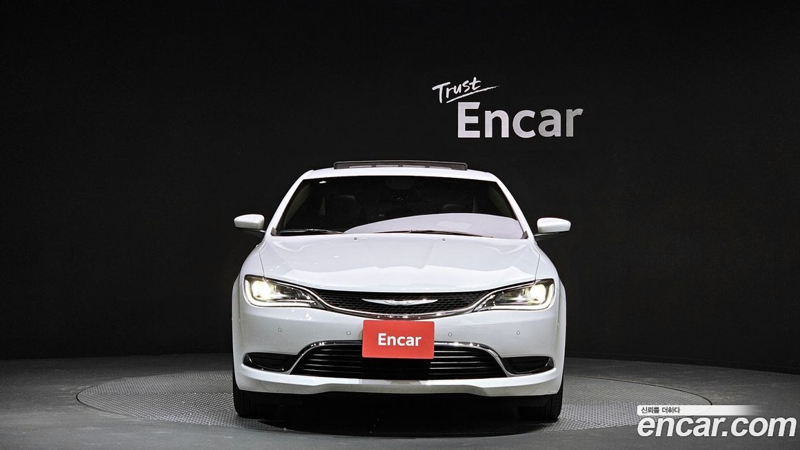 Chrysler 200 2015