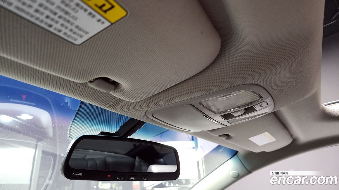 Hyundai Genesis 2011