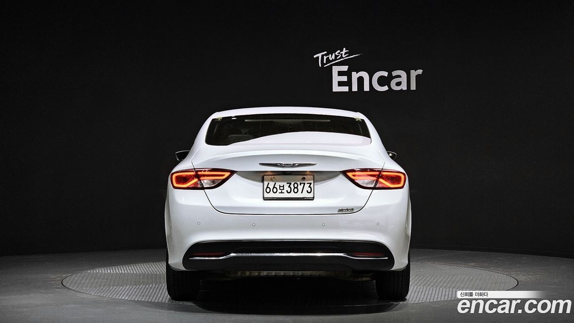 Chrysler 200 2015