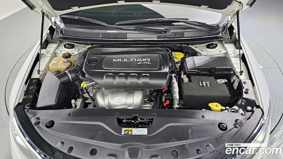 Chrysler 200 2015
