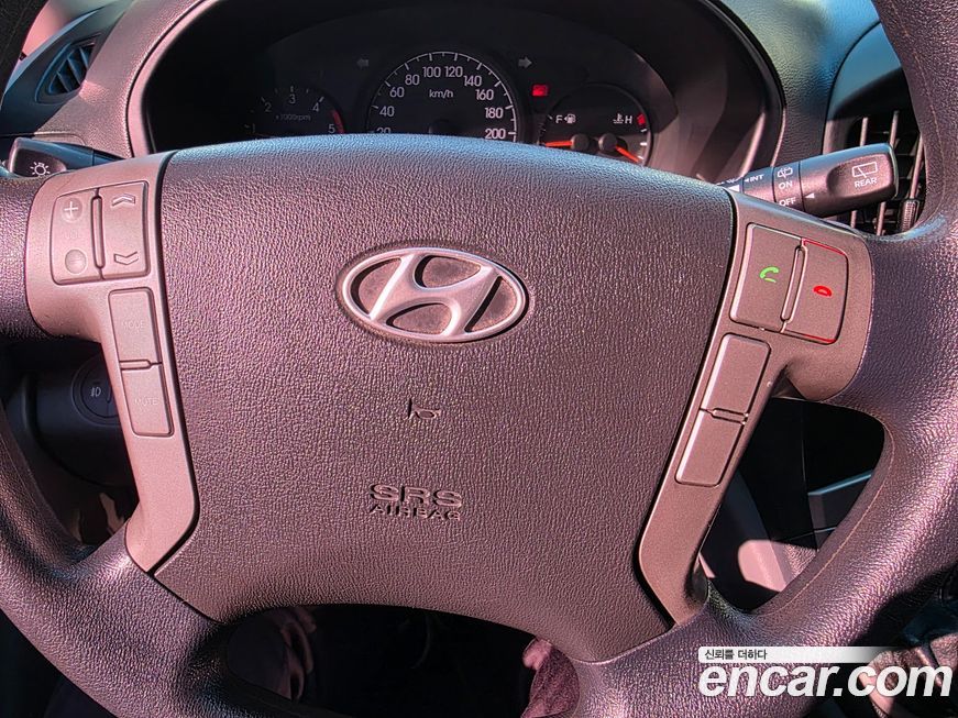 Hyundai Starex 2012