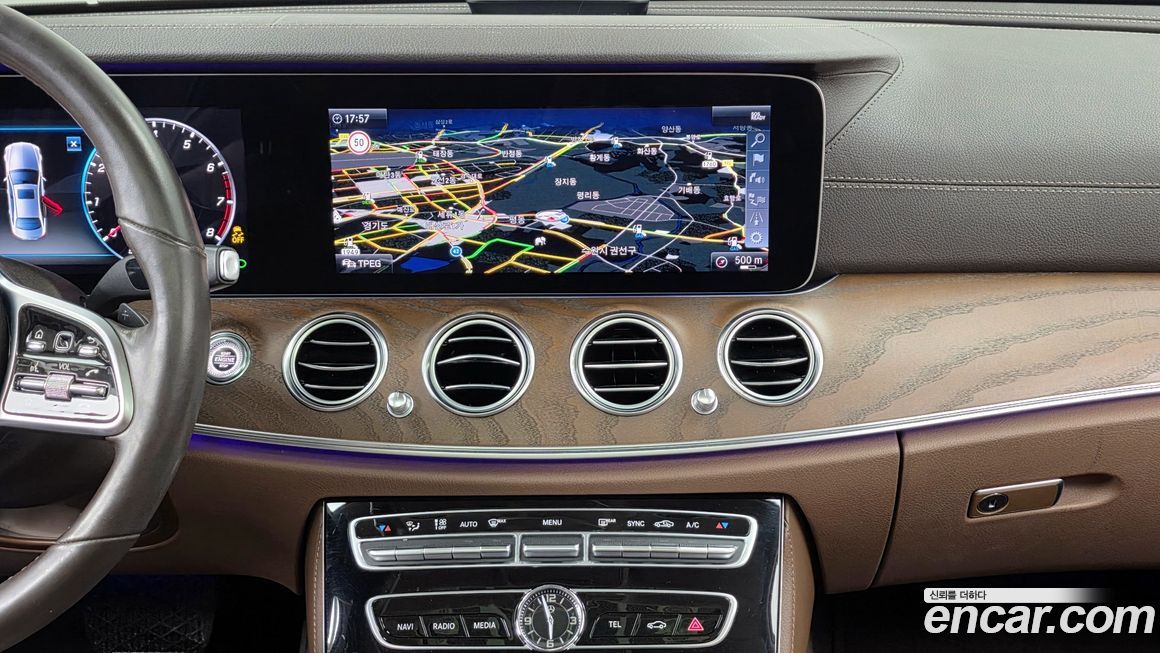 Mercedes-Benz E-Class 2019