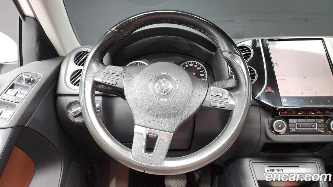 Volkswagen Tiguan 2012