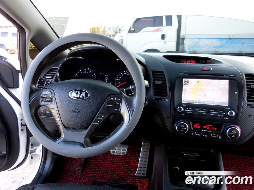 Kia K3 2013