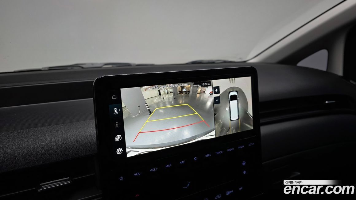 Hyundai Staria 2025