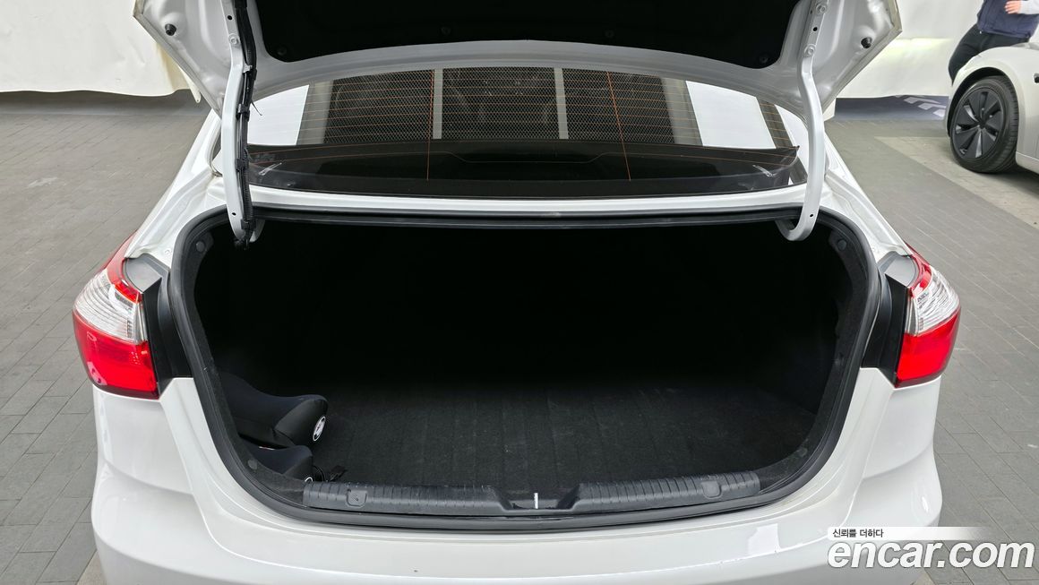 Kia K3 2015