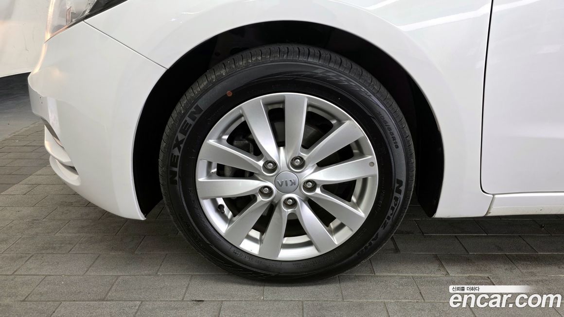 Kia K3 2015