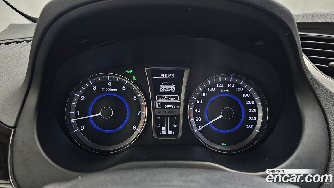 Hyundai Grandeur 2012