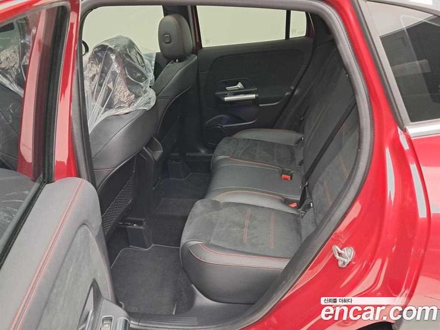 Mercedes-Benz GLA-Class 2020