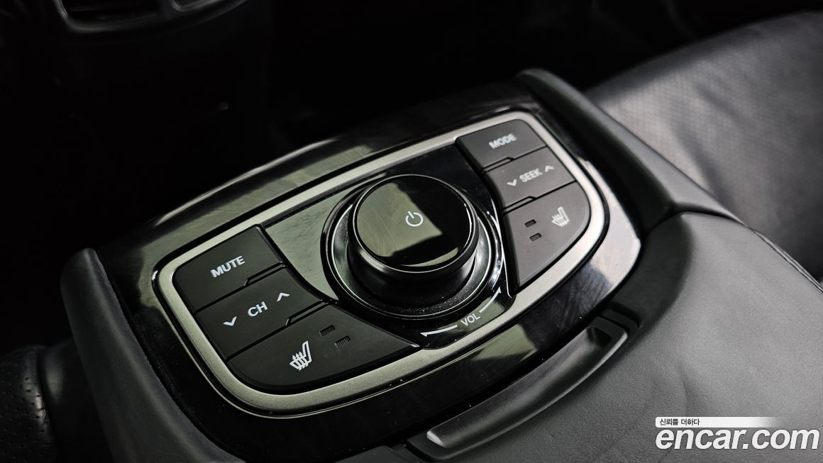 Hyundai Grandeur 2012