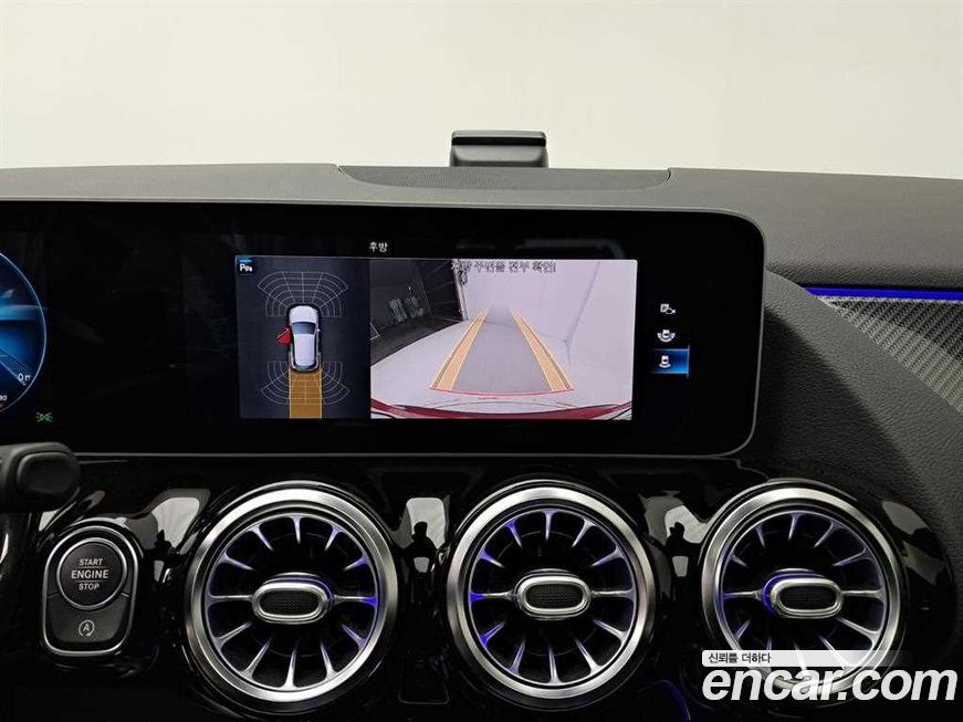 Mercedes-Benz GLA-Class 2020