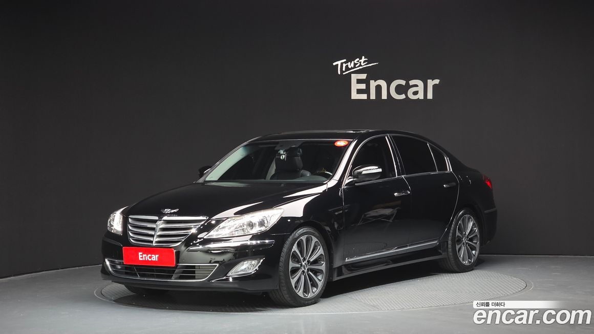 Hyundai Genesis 2013