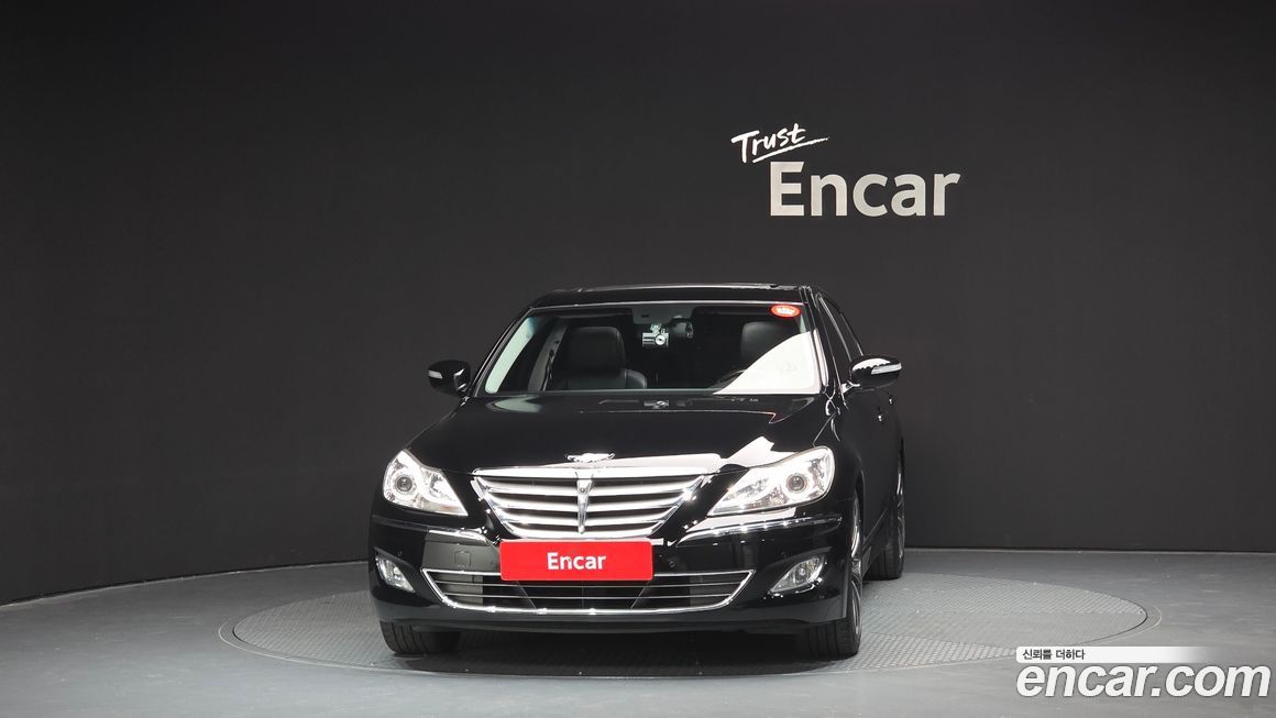 Hyundai Genesis 2013