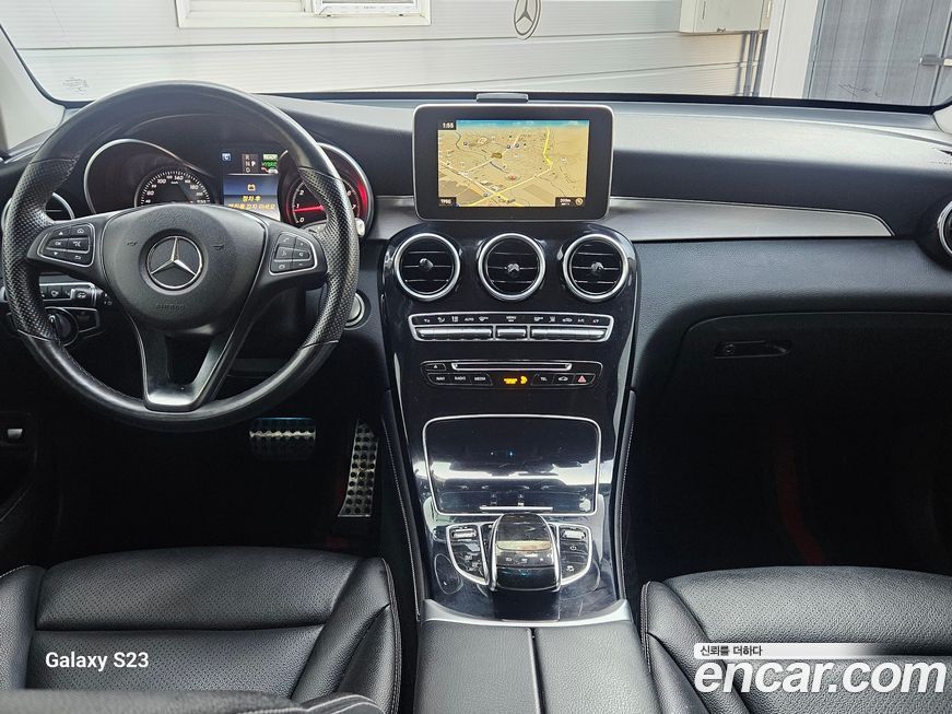 Mercedes-Benz GLC-Class 2019