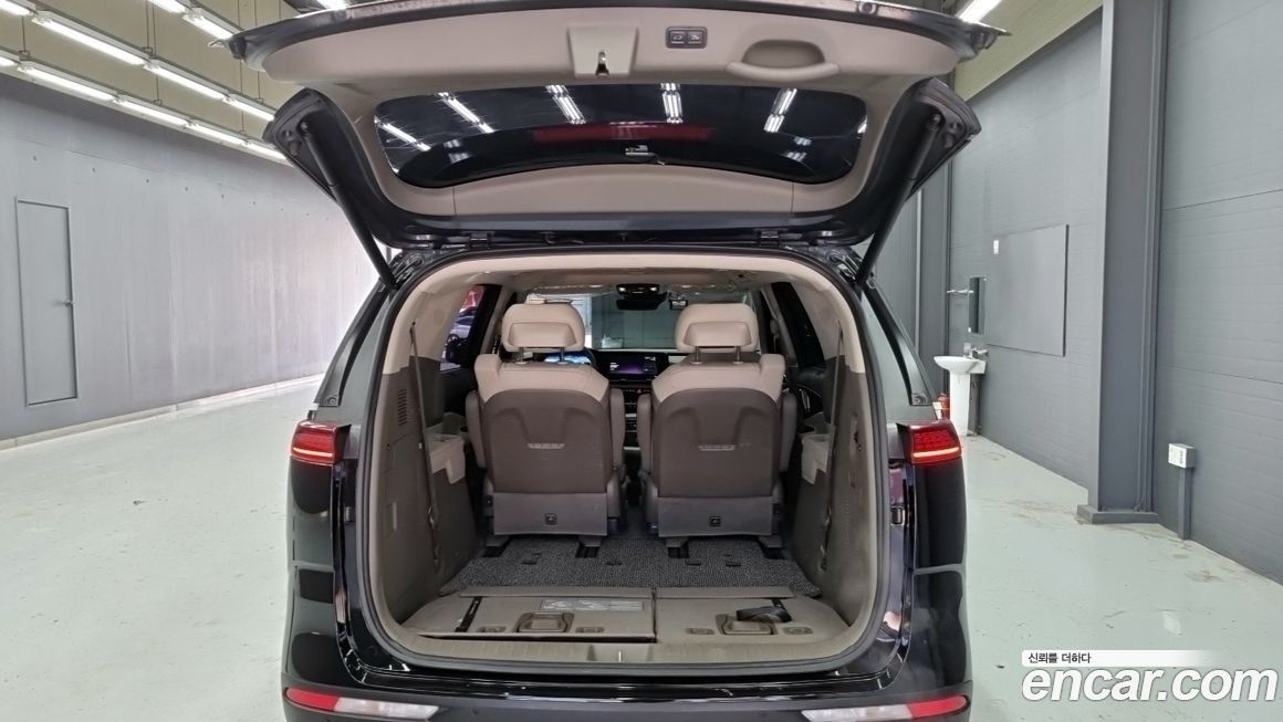 Kia Canival 2023