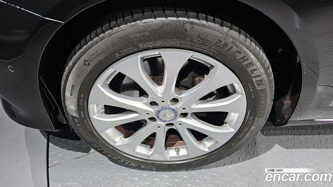 Mercedes-Benz E-Class 2017