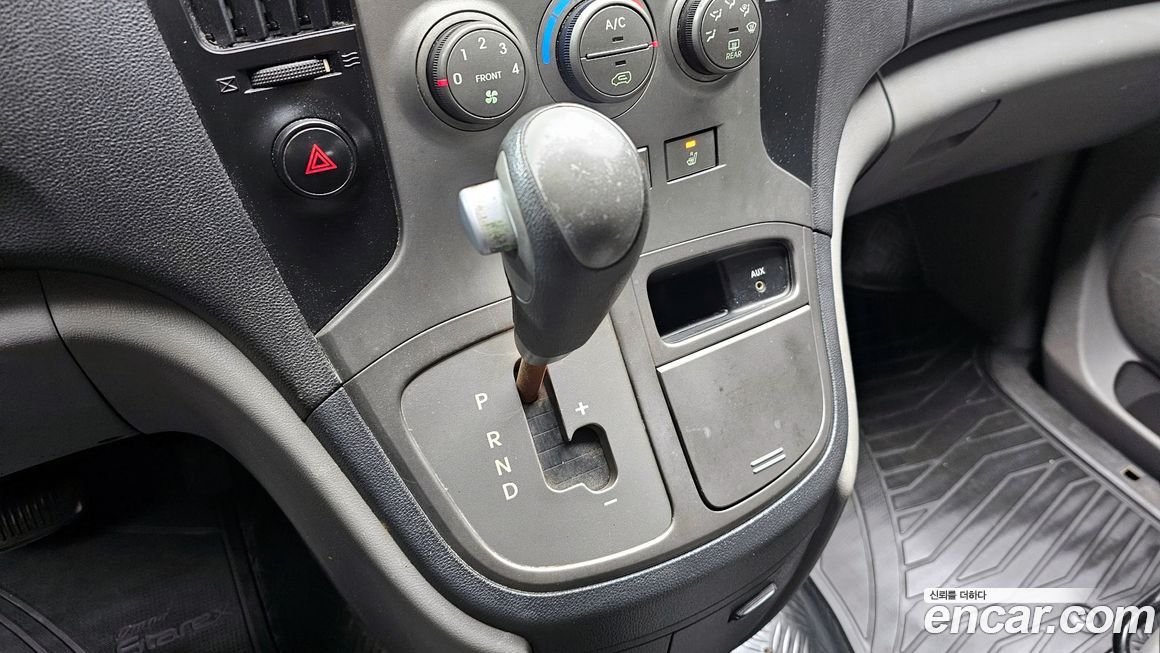 Hyundai Starex 2010